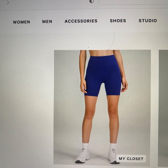 Lulu lemon shorts - Picture 3 of 4